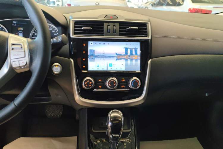 Used Nissan Tiida 2021 1.6L CVT Smart Drive Edition Audio And AC Panel