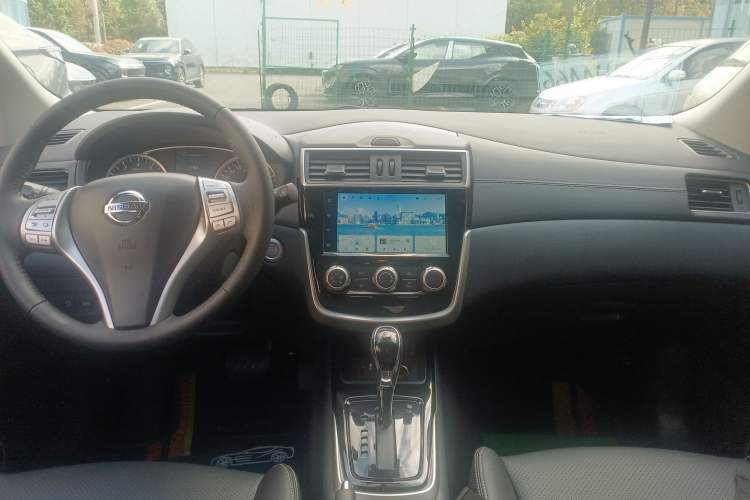 Used Nissan Tiida 2021 1.6L CVT Smart Drive Edition Audio And AC Panel