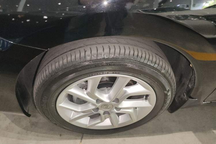 Used Nissan Tiida 2021 1.6L CVT Smart Drive Edition Exterior 1