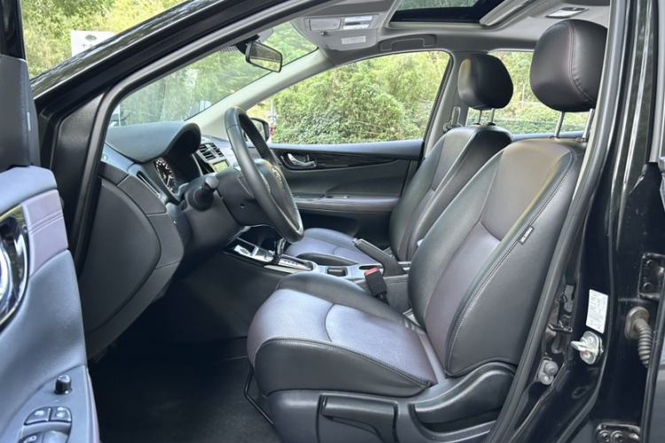 Used Nissan Tiida 2021 1.6L CVT Smart Drive Edition Interior 4