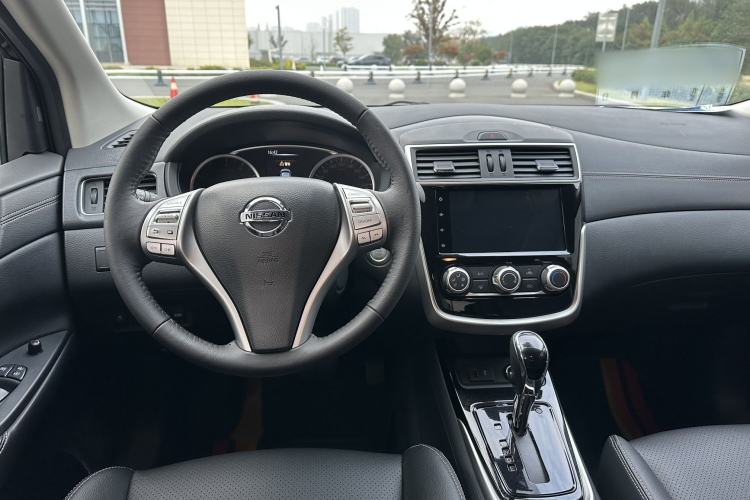 Used Nissan Tiida 2021 1.6L CVT Smart Drive Edition Interior 7