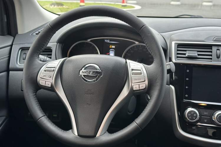 Used Nissan Tiida 2021 1.6L CVT Smart Drive Edition Interior 8