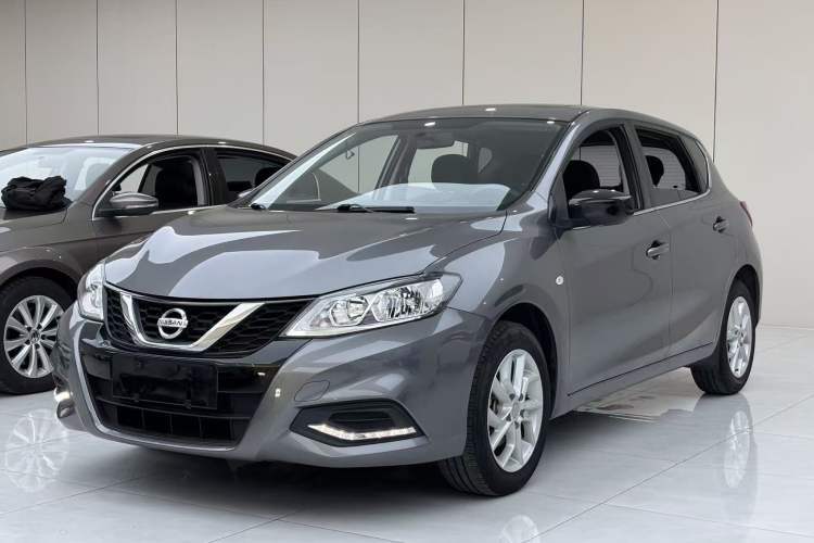 Used Nissan Tiida 2021 1.6L CVT Cool Edition Guazi used car, China used car export, Used car for sale, Used Nissan cars, Cheapest cars for sale