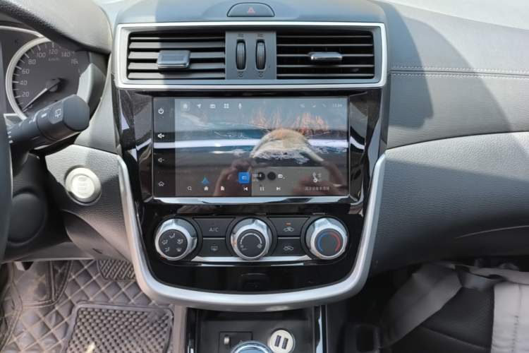 Used Nissan Tiida 2021 1.6L CVT Smart Drive Edition Audio And AC Panel