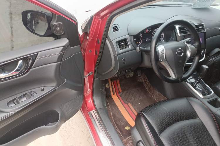 Used Nissan Tiida 2021 1.6L CVT Cool Edition Driver Seat