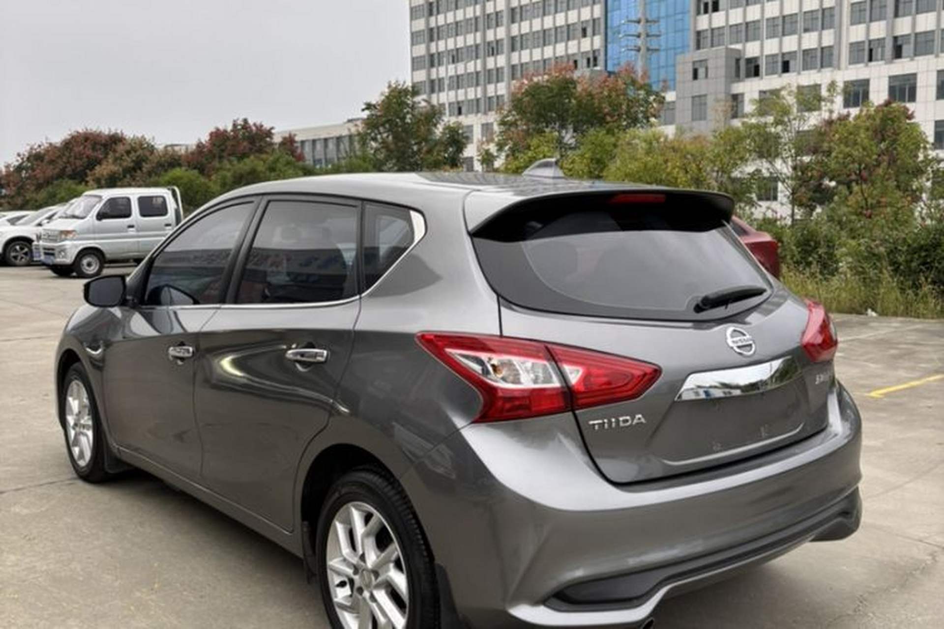 Used Nissan Tiida 2021 1.6L CVT Smart Drive Edition Exterior 4
