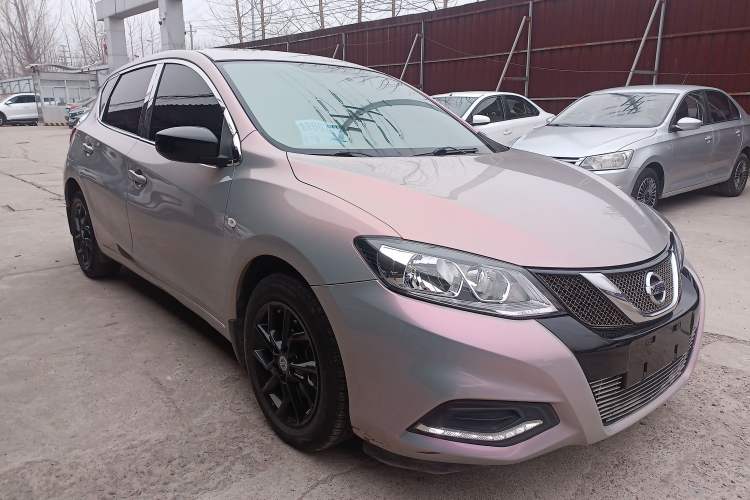 Used Nissan Tiida 2021 1.6L CVT Cool Edition Front Right 45 Deg