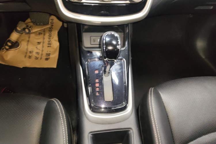 Used Nissan Tiida 2021 1.6L CVT Smart Drive Edition Gear Lever