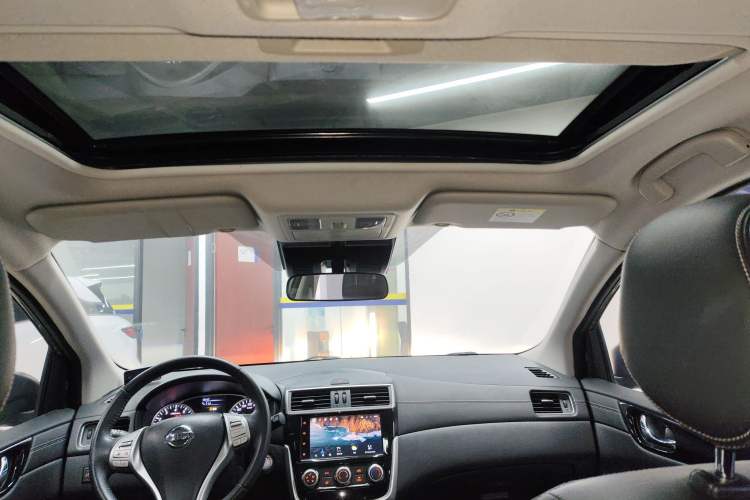 Used Nissan Tiida 2021 1.6L CVT Smart Drive Edition Headliner