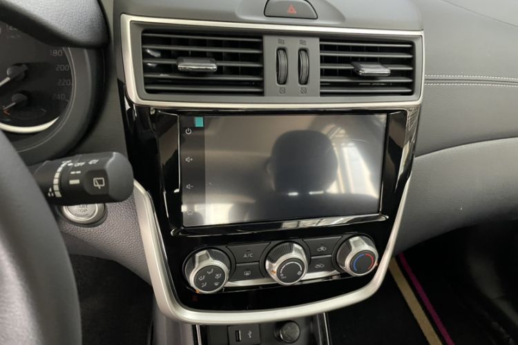 Used Nissan Tiida 2021 1.6L CVT Smart Drive Edition Interior 2