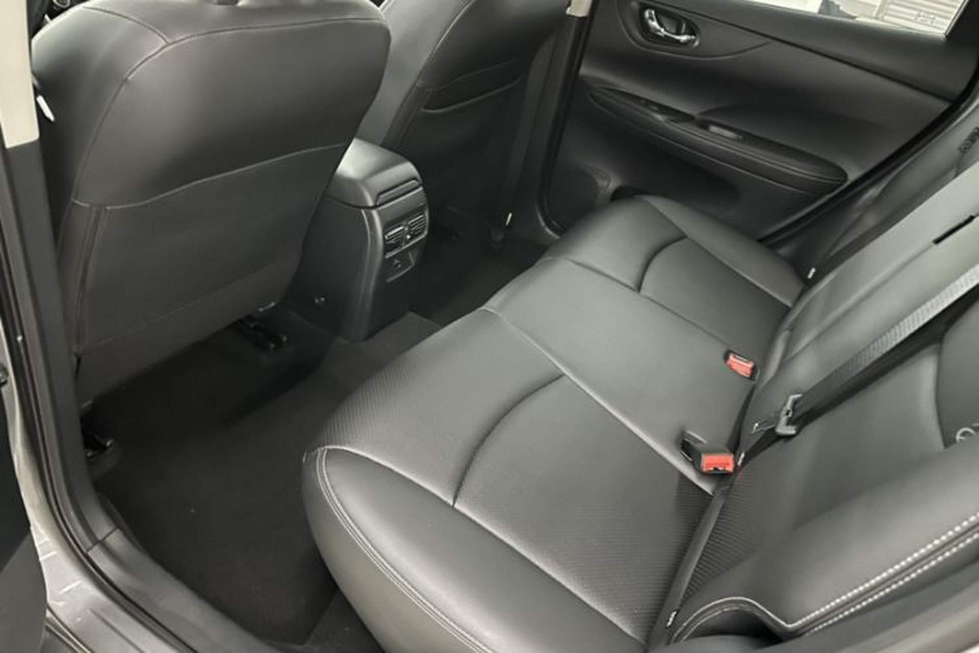 Used Nissan Tiida 2021 1.6L CVT Smart Drive Edition Interior 5