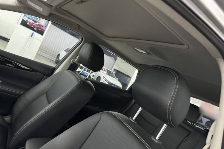 Used Nissan Tiida 2021 1.6L CVT Smart Drive Edition Interior 7