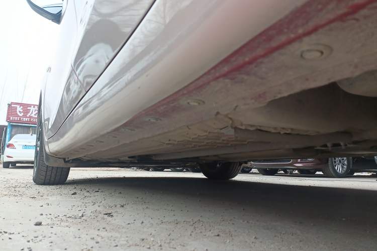 Used Nissan Tiida 2021 1.6L CVT Cool Edition Left Side Sill