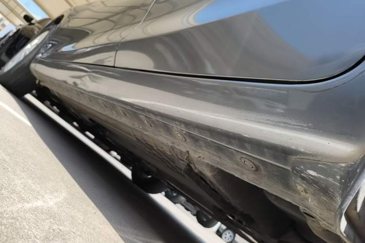 Used Nissan Tiida 2021 1.6L CVT Smart Drive Edition Left Side Sill