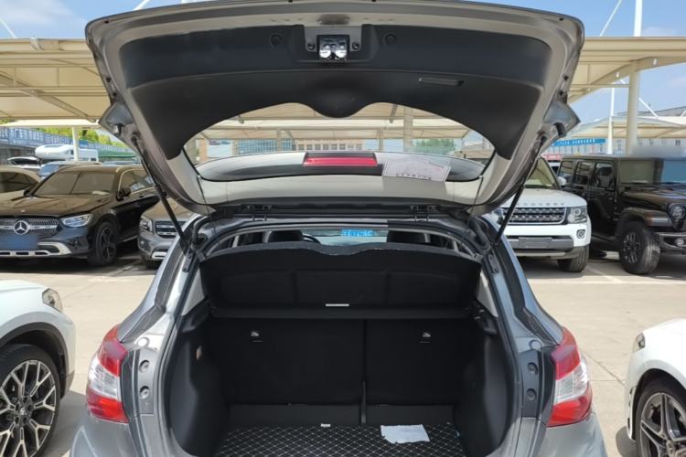 Used Nissan Tiida 2021 1.6L CVT Smart Drive Edition Trunk