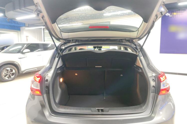 Used Nissan Tiida 2021 1.6L CVT Smart Drive Edition Trunk
