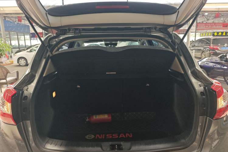 Used Nissan Tiida 2021 1.6L CVT Smart Drive Edition Trunk
