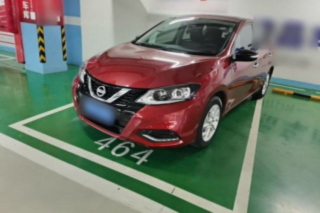 Ojetý Nissan Tiida 2021 1.6L CVT Smart Drive Edition