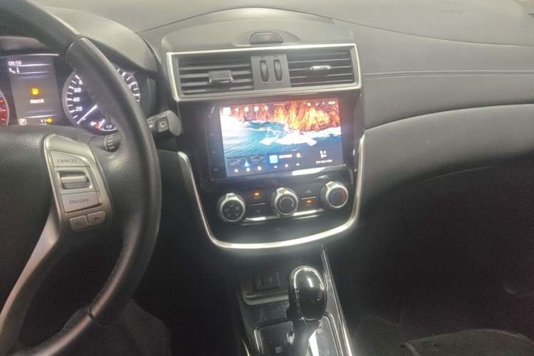 Used Nissan Tiida 2021 1.6L CVT Smart Drive Edition Audio And AC Panel