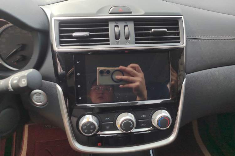 Used Nissan Tiida 2021 1.6L CVT Smart Drive Edition Audio And AC Panel