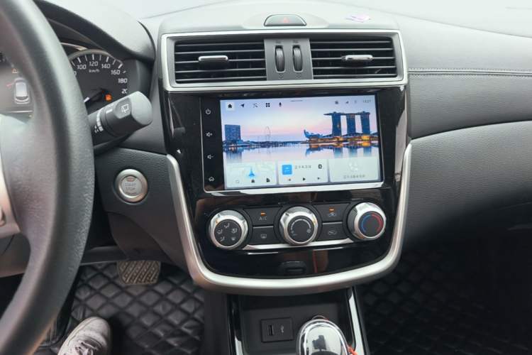 Used Nissan Tiida 2021 1.6L CVT Smart Drive Edition Audio And AC Panel