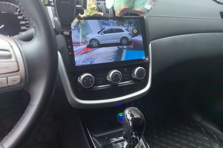 Used Nissan Tiida 2021 1.6L CVT Smart Drive Edition Audio And AC Panel