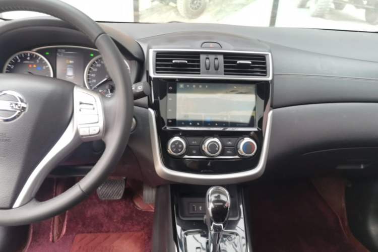 Used Nissan Tiida 2021 1.6L CVT Smart Drive Edition Audio And AC Panel