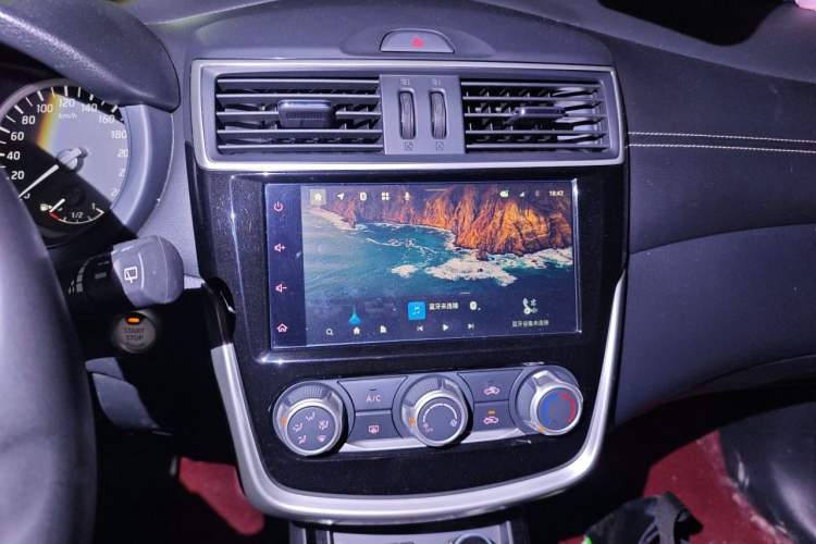 Used Nissan Tiida 2021 1.6L CVT Smart Drive Edition Audio And AC Panel