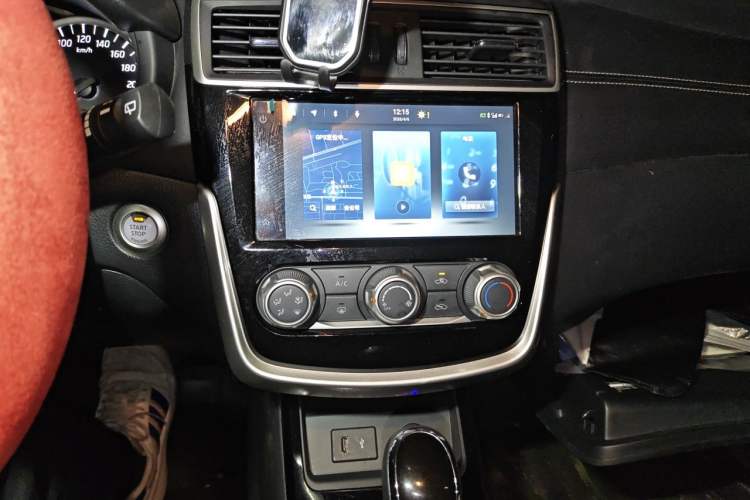 Used Nissan Tiida 2021 1.6L CVT Smart Drive Edition Audio And AC Panel