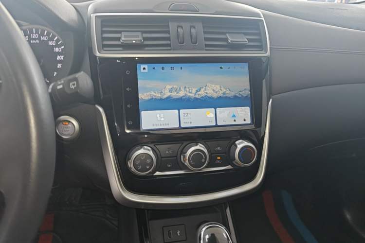 Used Nissan Tiida 2021 1.6L CVT Smart Drive Edition Audio And AC Panel