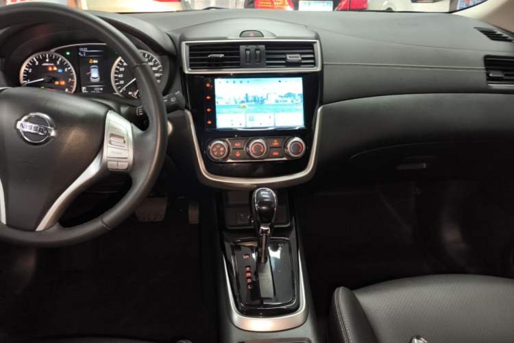 Used Nissan Tiida 2021 1.6L CVT Smart Drive Edition Audio And AC Panel