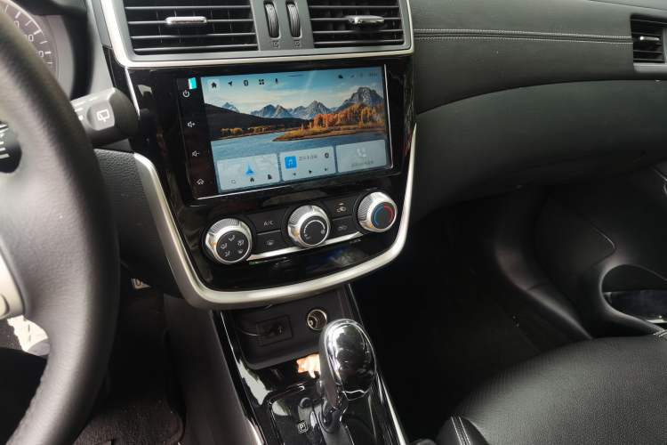 Used Nissan Tiida 2021 1.6L CVT Smart Drive Edition Audio And AC Panel