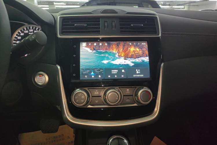 Used Nissan Tiida 2021 1.6L CVT Smart Drive Edition Audio And AC Panel
