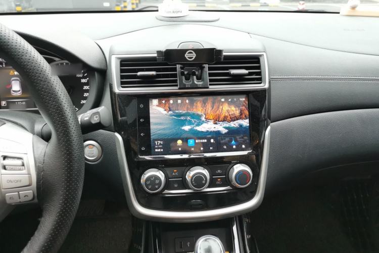 Used Nissan Tiida 2021 1.6L CVT Smart Drive Edition Audio And AC Panel