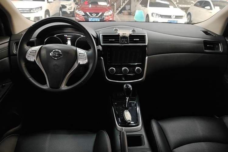 Used Nissan Tiida 2021 1.6L CVT Smart Drive Edition Audio And AC Panel