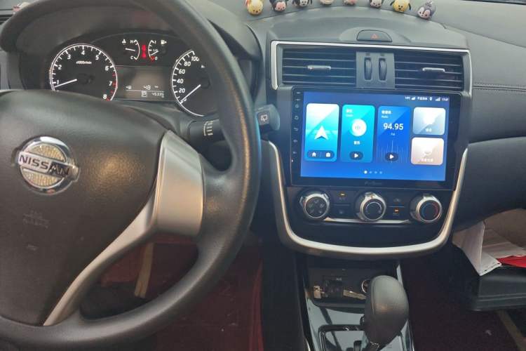 Used Nissan Tiida 2021 1.6L CVT Cool Edition Audio And AC Panel