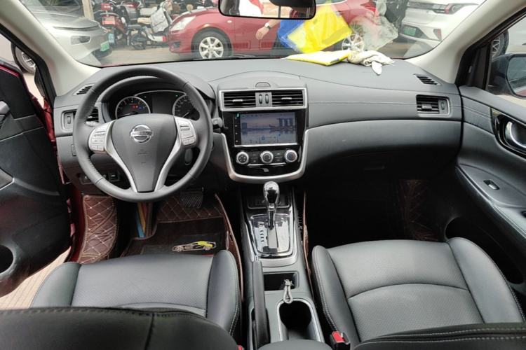 Used Nissan Tiida 2021 1.6L CVT Smart Drive Edition Center Console