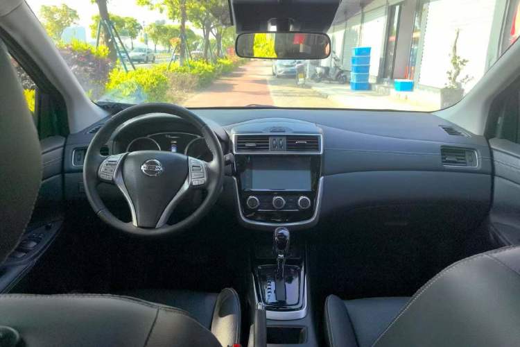 Used Nissan Tiida 2021 1.6L CVT Smart Drive Edition Center Console