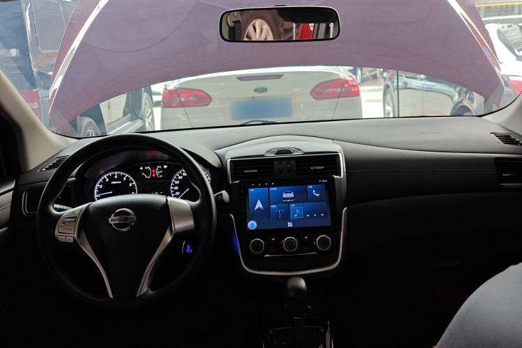 Used Nissan Tiida 2021 1.6L CVT Cool Edition Center Console