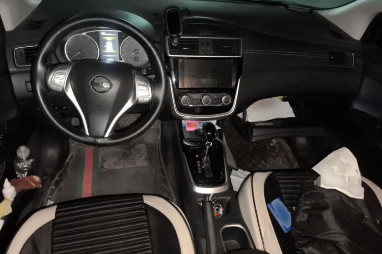 Used Nissan Tiida 2021 1.6L CVT Smart Drive Edition Center Console