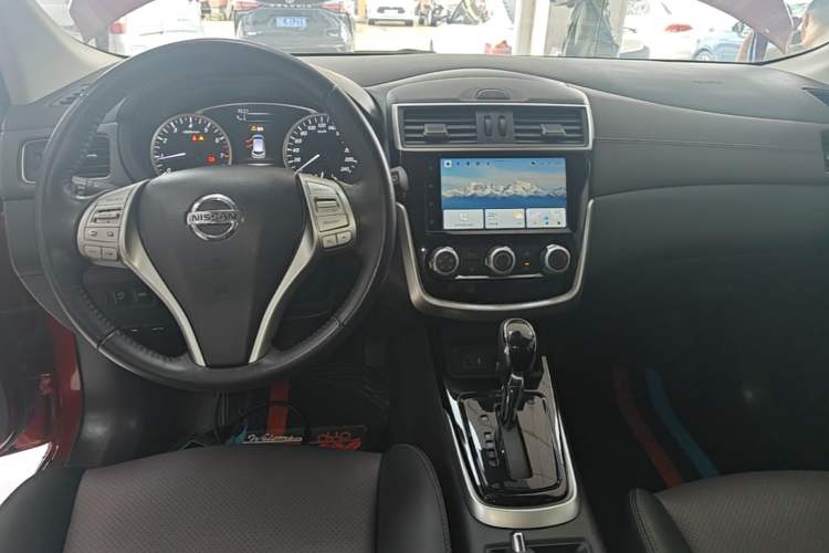 Used Nissan Tiida 2021 1.6L CVT Smart Drive Edition Center Console