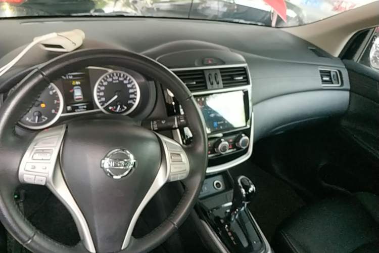 Used Nissan Tiida 2021 1.6L CVT Smart Drive Edition Center Console