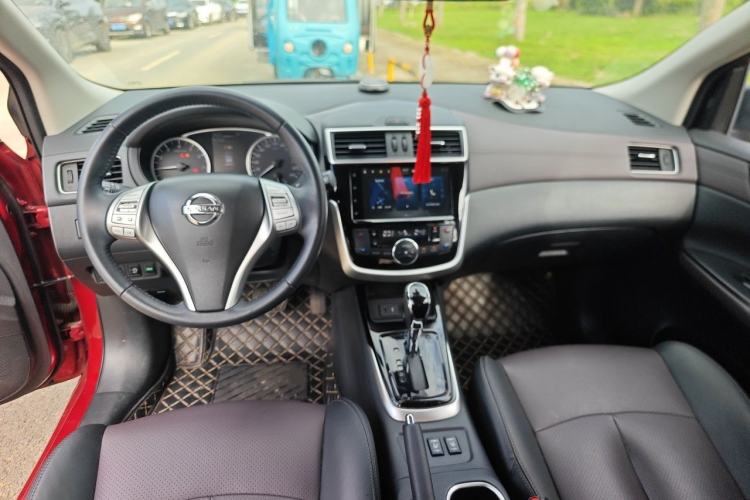 Used Nissan Tiida 2021 1.6L CVT ZhiZun Edition Center Console