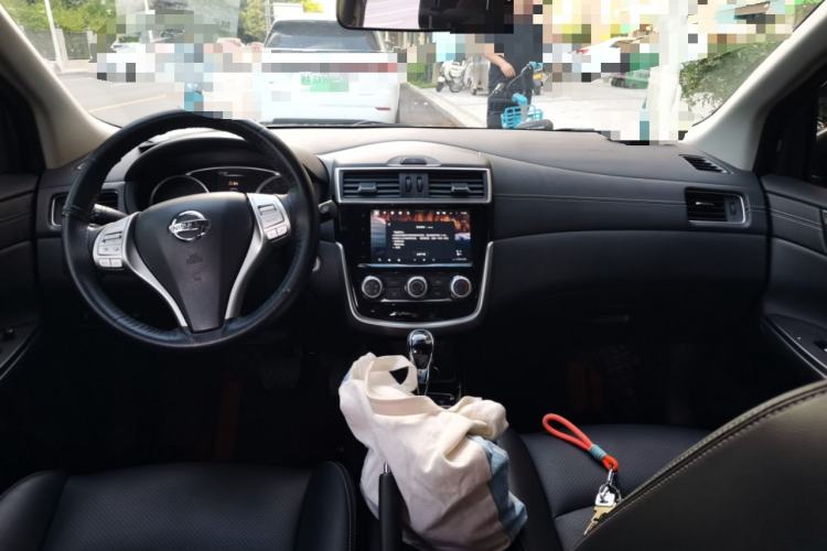 Used Nissan Tiida 2021 1.6L CVT Smart Drive Edition Center Console