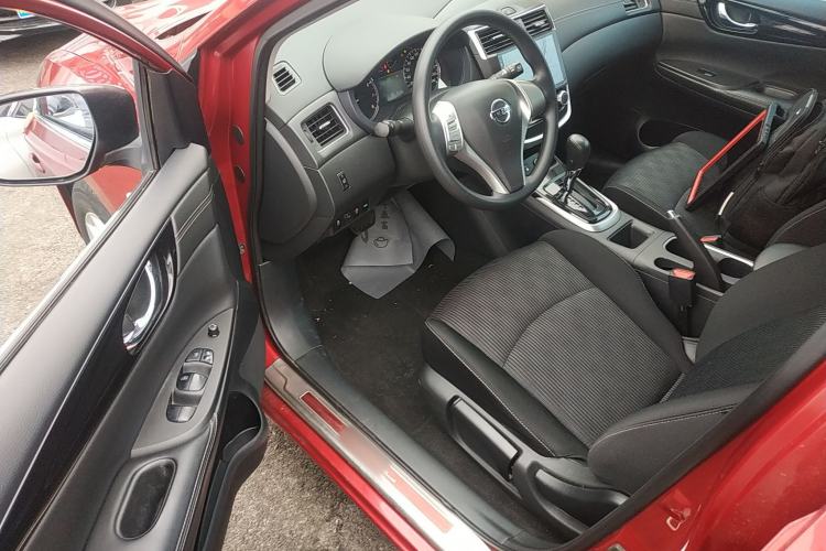 Used Nissan Tiida 2021 1.6L CVT Cool Edition Driver Seat