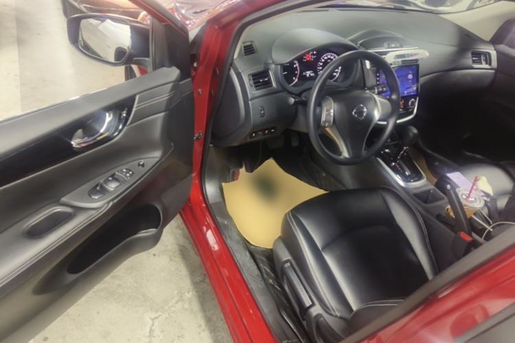 Used Nissan Tiida 2021 1.6L CVT Cool Edition Driver Seat