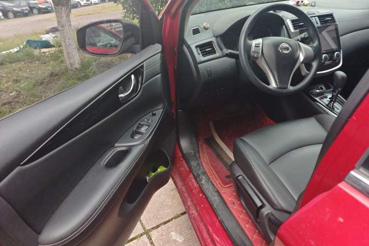 Used Nissan Tiida 2021 1.6L CVT Cool Edition Driver Seat