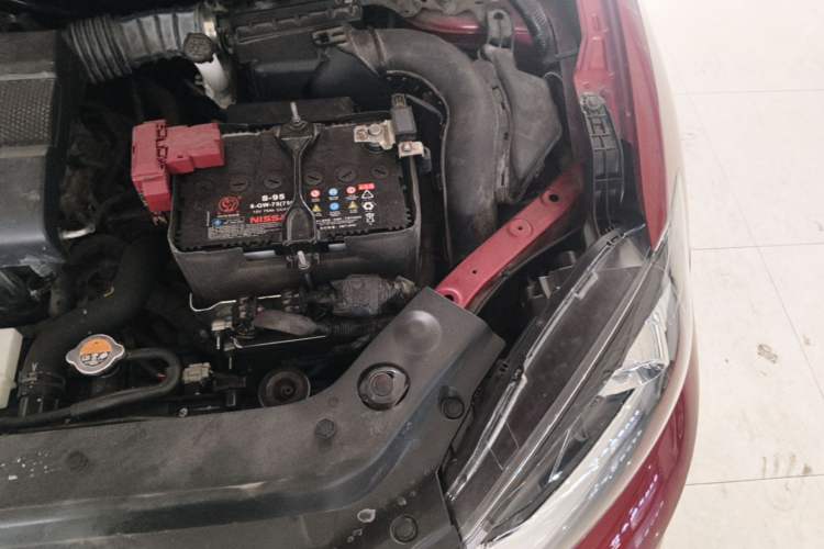 Used Nissan Tiida 2021 1.6L CVT Smart Drive Edition Engine Bay Left
