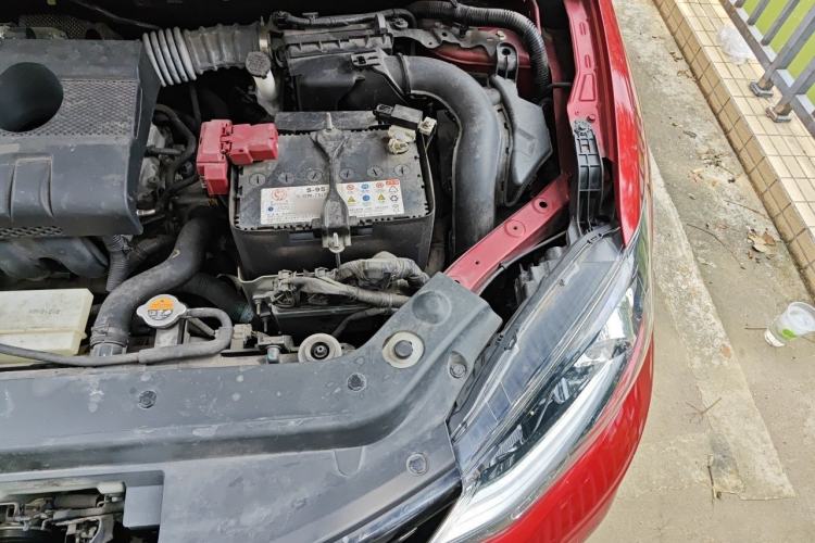 Used Nissan Tiida 2021 1.6L CVT Smart Drive Edition Engine Bay Left