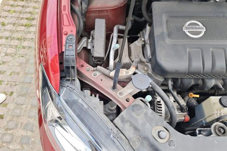 Used Nissan Tiida 2021 1.6L CVT Cool Edition Engine Bay Right